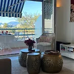 Superior On First Floor With Sea View Apartman Antibes