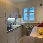 Superior On First Floor With Sea View Apartman Antibes