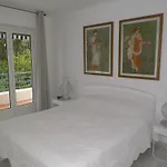 Superior On First Floor With Sea View Apartman Antibes