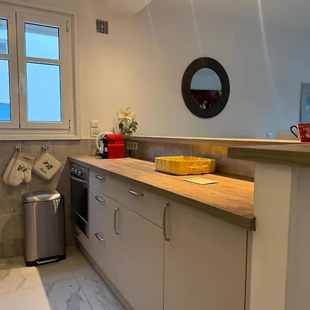 Superior On First Floor With Sea View * Antibes