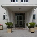Superior On First Floor With Sea View Daire *