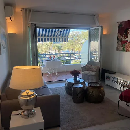 Superior On First Floor With Sea View אנטיב