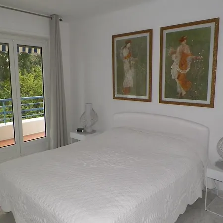 Superior On First Floor With Sea View Lejlighed Antibes