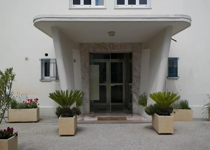 Superior On First Floor With Sea View Appartamento *